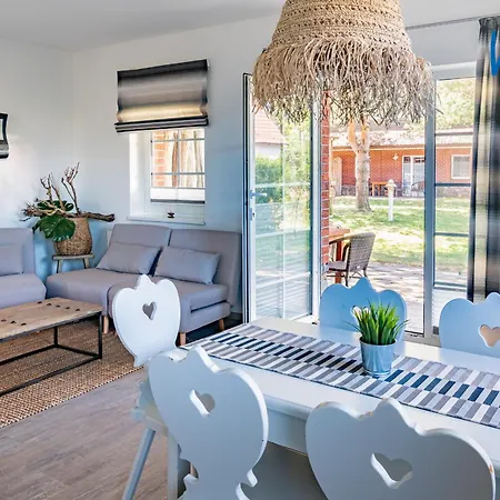 Am Gutspark Drankse Sonnenaufgang Und Sonnentag 드란스케