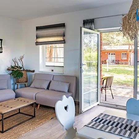 Am Gutspark Drankse Sonnenaufgang Und Sonnentag * 드란스케