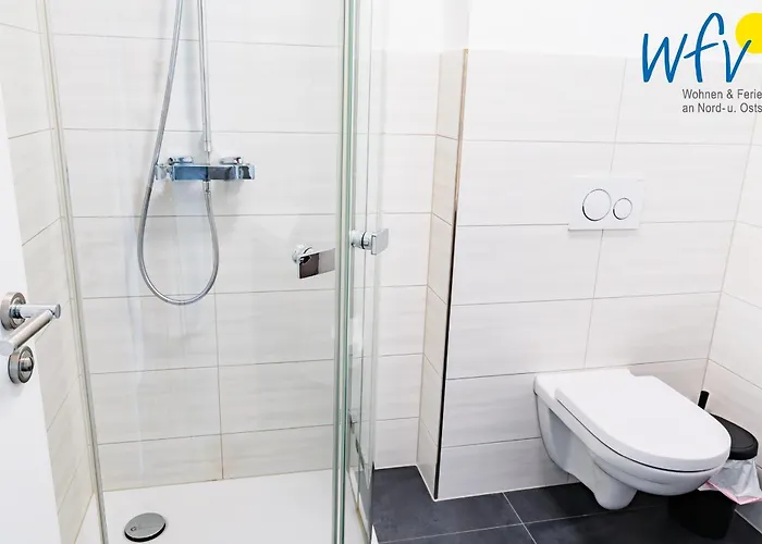 Am Gutspark Drankse Sonnenaufgang Und Sonnentag Apartamento Dranske