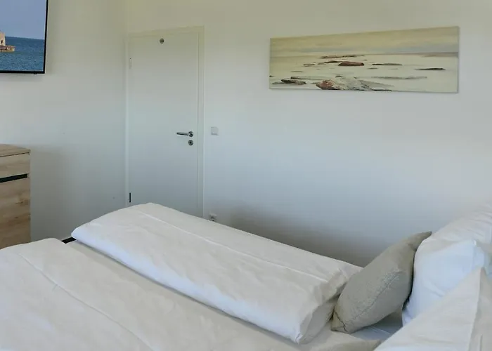 Apartamento Am Gutspark Drankse Sonnenaufgang Und Sonnentag