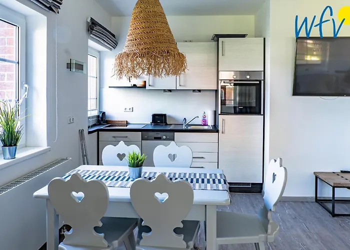 Am Gutspark Drankse Sonnenaufgang Und Sonnentag Apartamento Dranske