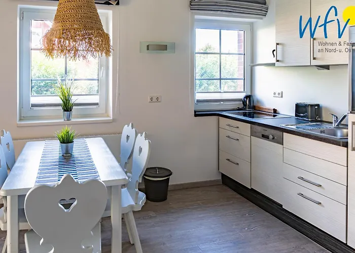 Am Gutspark Drankse Sonnenaufgang Und Sonnentag