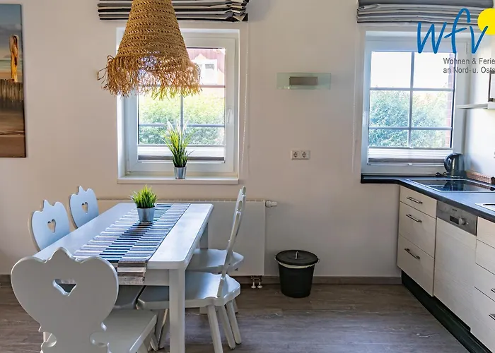 Am Gutspark Drankse Sonnenaufgang Und Sonnentag Apartamento