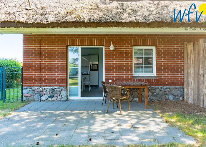 Apartamento Am Gutspark Drankse Sonnenaufgang Und Sonnentag