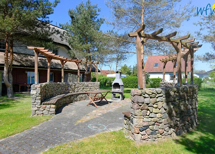 Apartamento Am Gutspark Drankse Sonnenaufgang Und Sonnentag